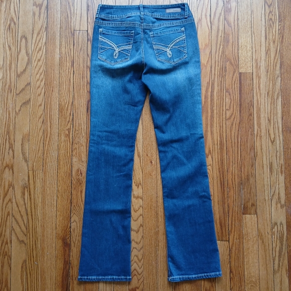 Wallflower Denim - 🩵 Wallflower boot cut jeans🩵